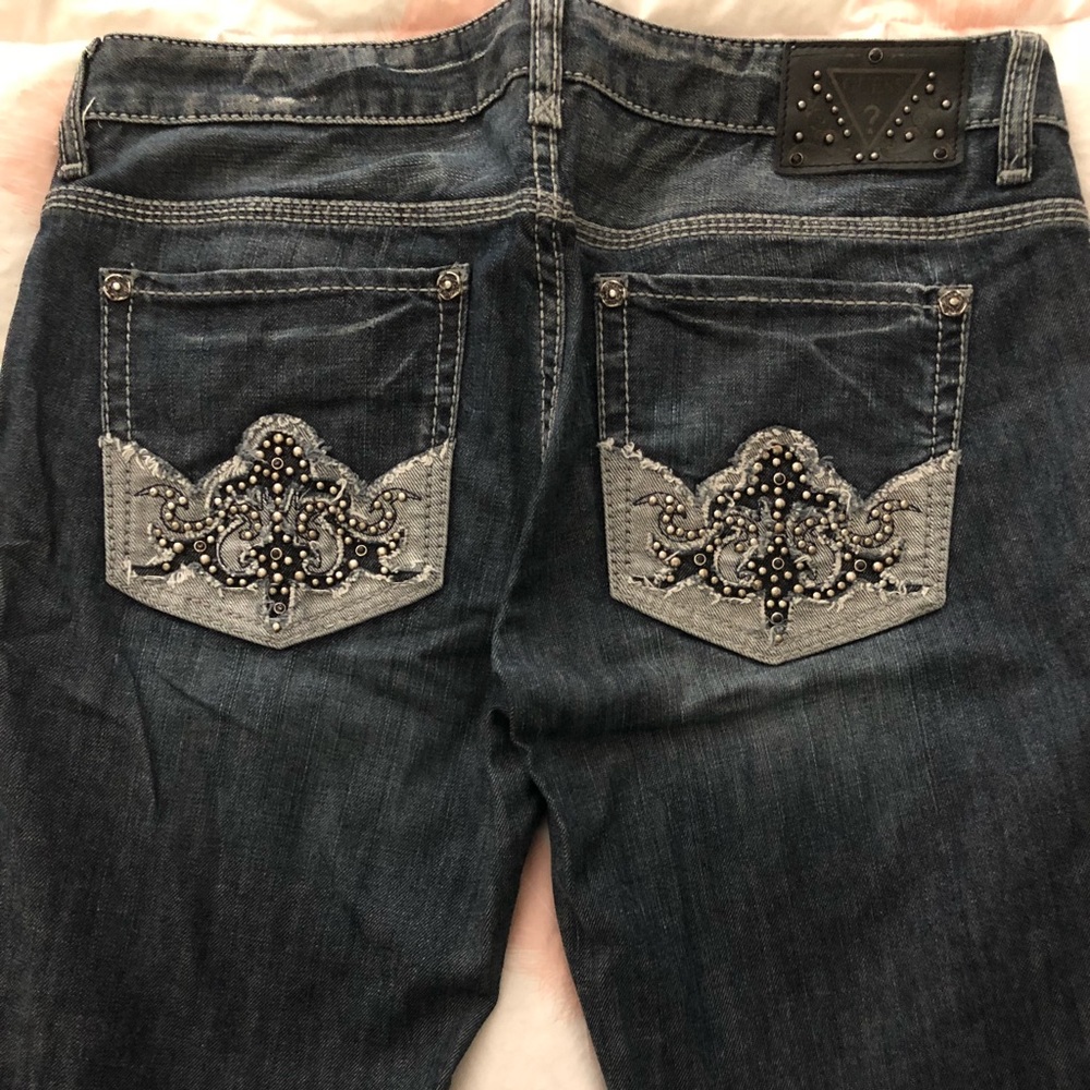 Guess Jeans - Picture 2 of 6